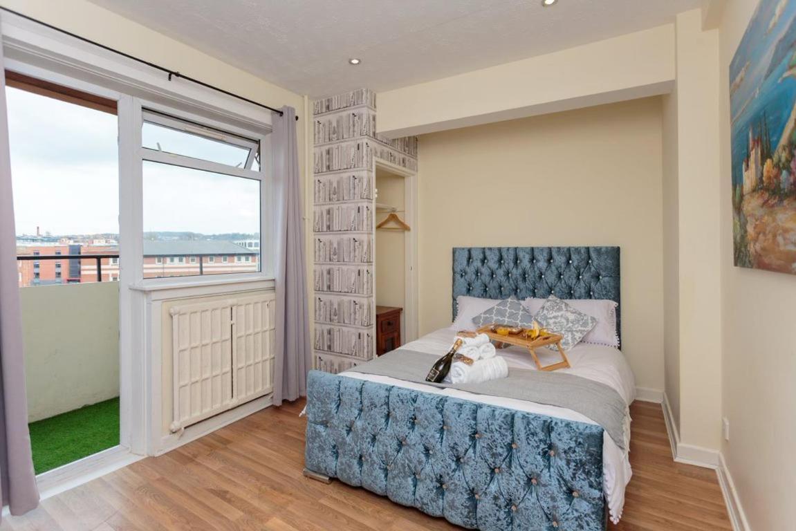 Gorgeous 3-Bed Flat, 15 Minutes To City Centre Edimburgo Exterior foto