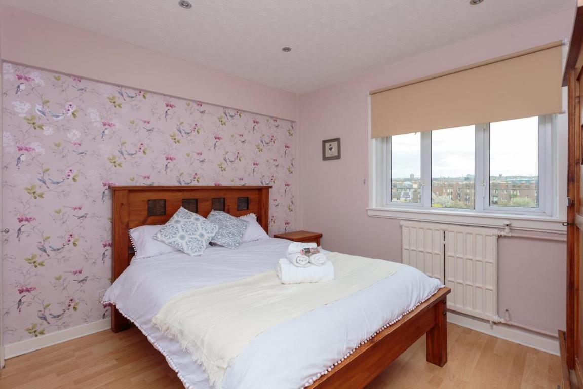 Gorgeous 3-Bed Flat, 15 Minutes To City Centre Edimburgo Exterior foto